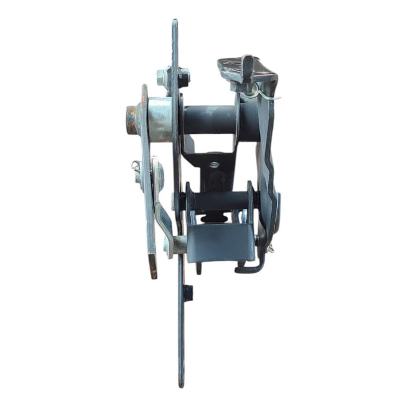Base Soporte Gancho Cabina Hino 300 816 716 Año 2021