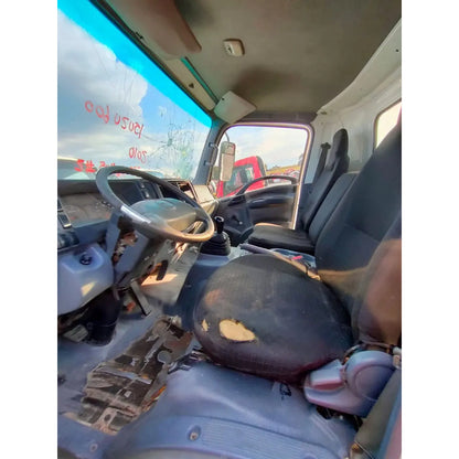 Cabina Isuzu Elf 600 Año 2010