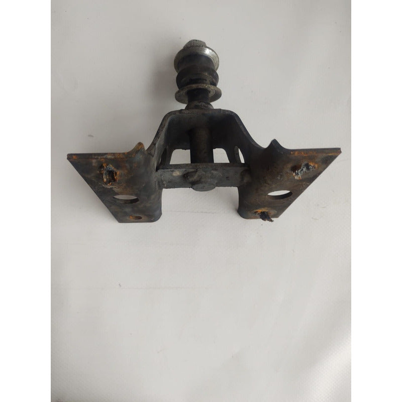 Base Soporte Amortiguador Diferencial Trasero Isuzu Elf 400