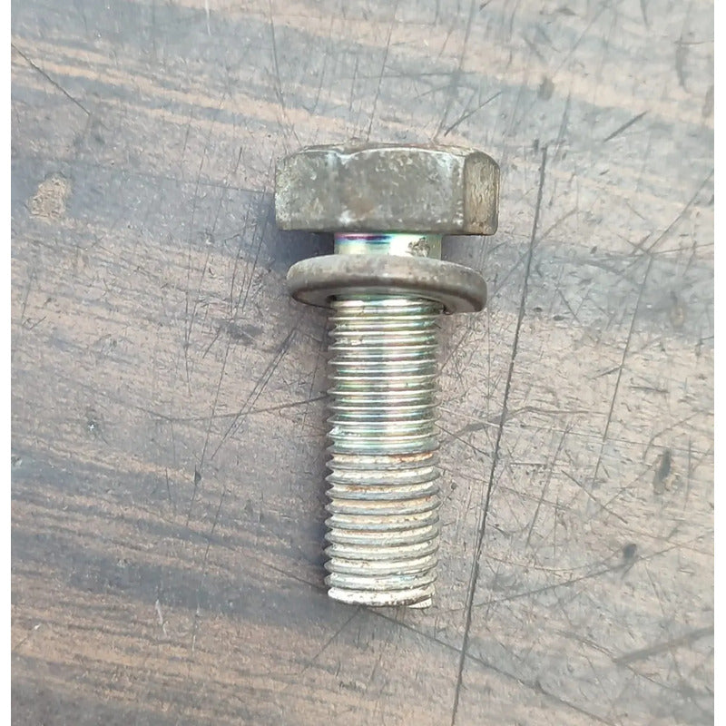 Tornillo Coraza Motor Kubota V2203 Carrier Tuerca 8 Piezas
