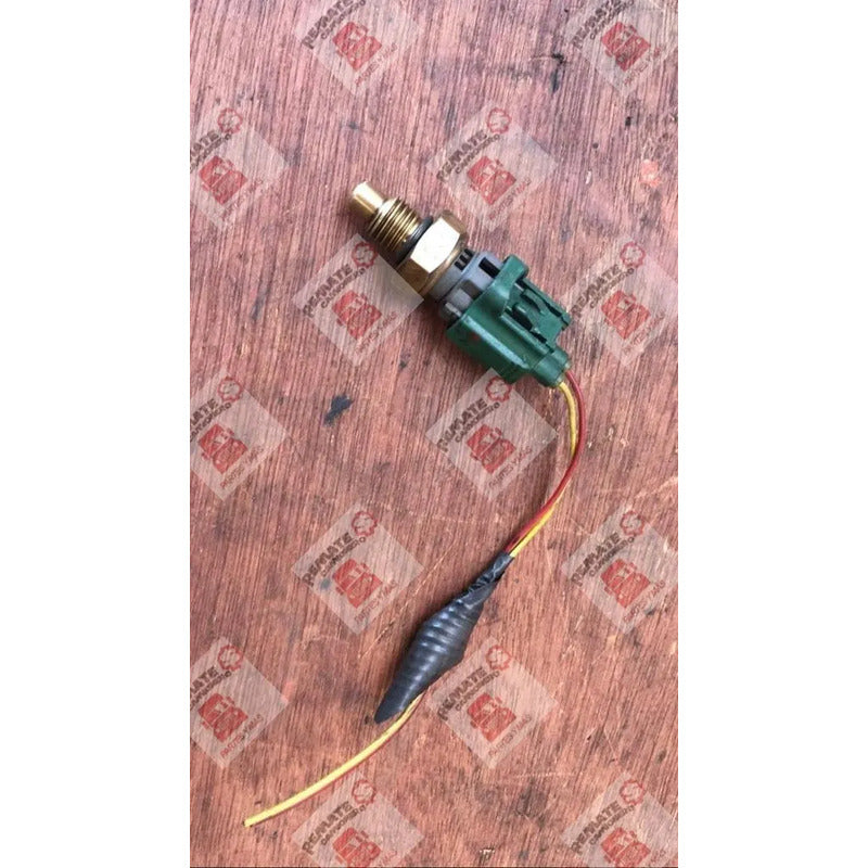 Conector Sensor Temperatura Combustible Diésel Bomba Hino N0