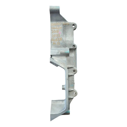 Soporte Tapa Distribucion Isuzu 4jj1 Elf 300 18-23 Plateado