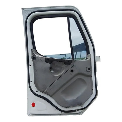 Puerta Piloto Freightliner M2 Con Cristal Izquierda Delantera