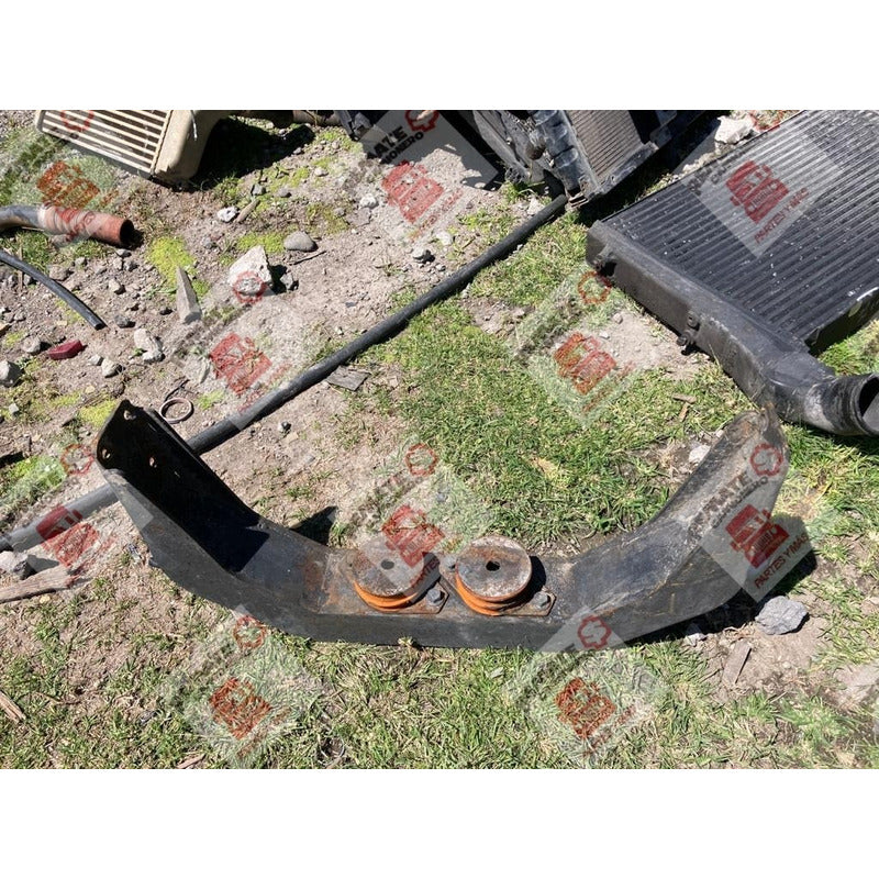 Soporte Delantero Motor Cummins Isb Volvo C10 C-11