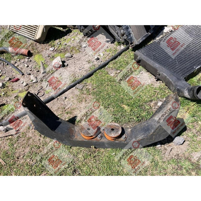 Soporte Delantero Motor Cummins Isb Volvo C10 C-11