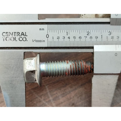 Tornillo Carter Motor Isuzu 4jj1 Elf 300 200 9 Piezas
