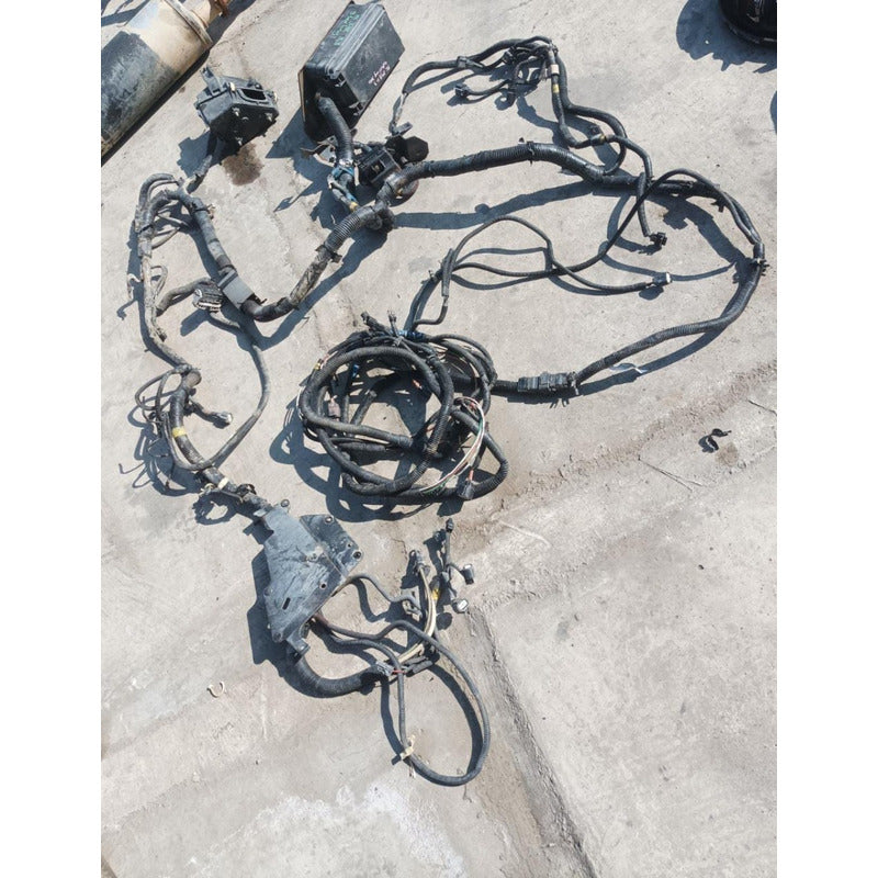 Arnes Caja Tablero Fusibles Cabina Sterling 360 Freightliner