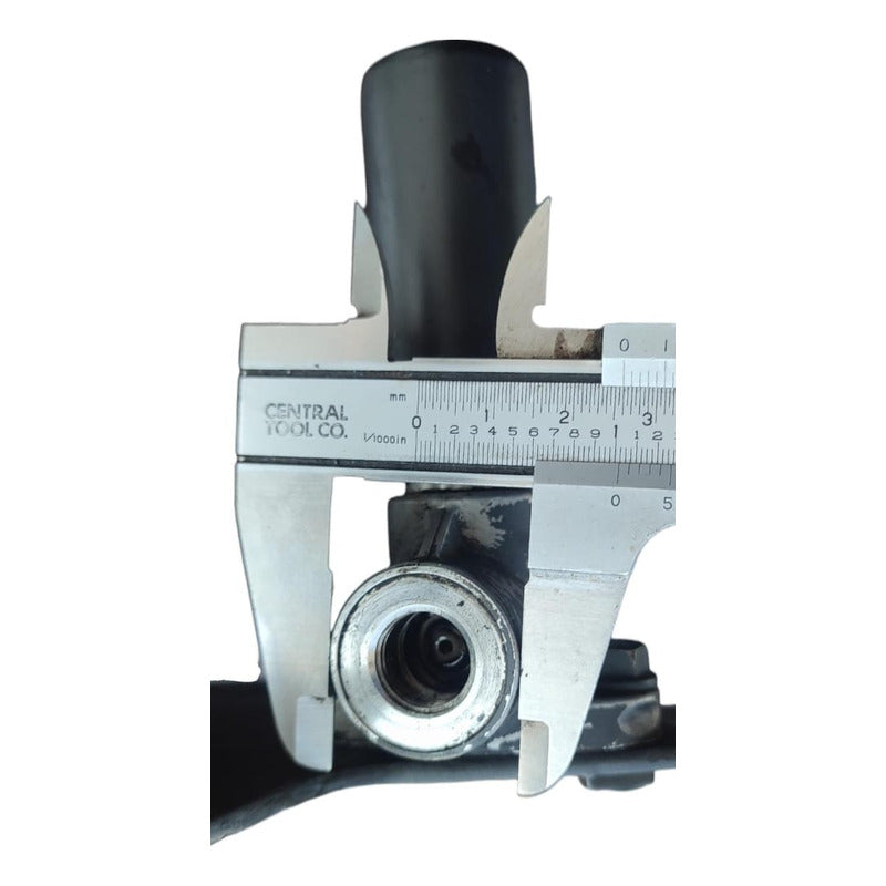 Base Soporte Bomba Cebadora Purgador Motor Scania K310 Iriza