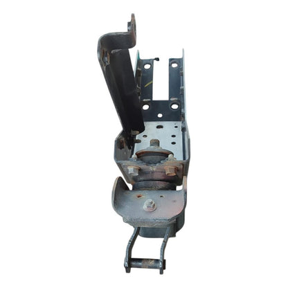 Soporte Base Gancho Seguro Cabina Isuzu Elf 200 300