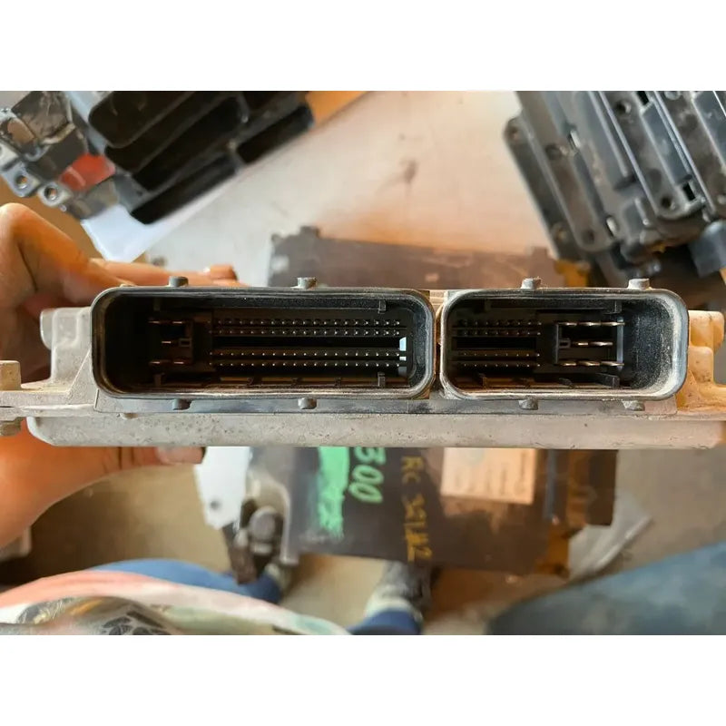 Modulo Computadora Motor Isuzu Elf 4jj1 300