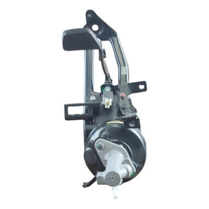 Soporte Pedal Clutch Bomba Booster Isuzu Elf 300 2018-2023 Negro