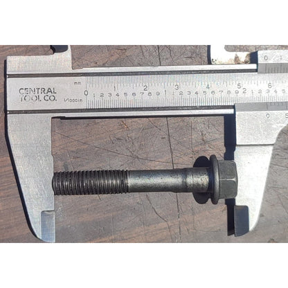 Perno Tornillo Enfriador Aceite Navistar Maxxforce 7.6l Inte