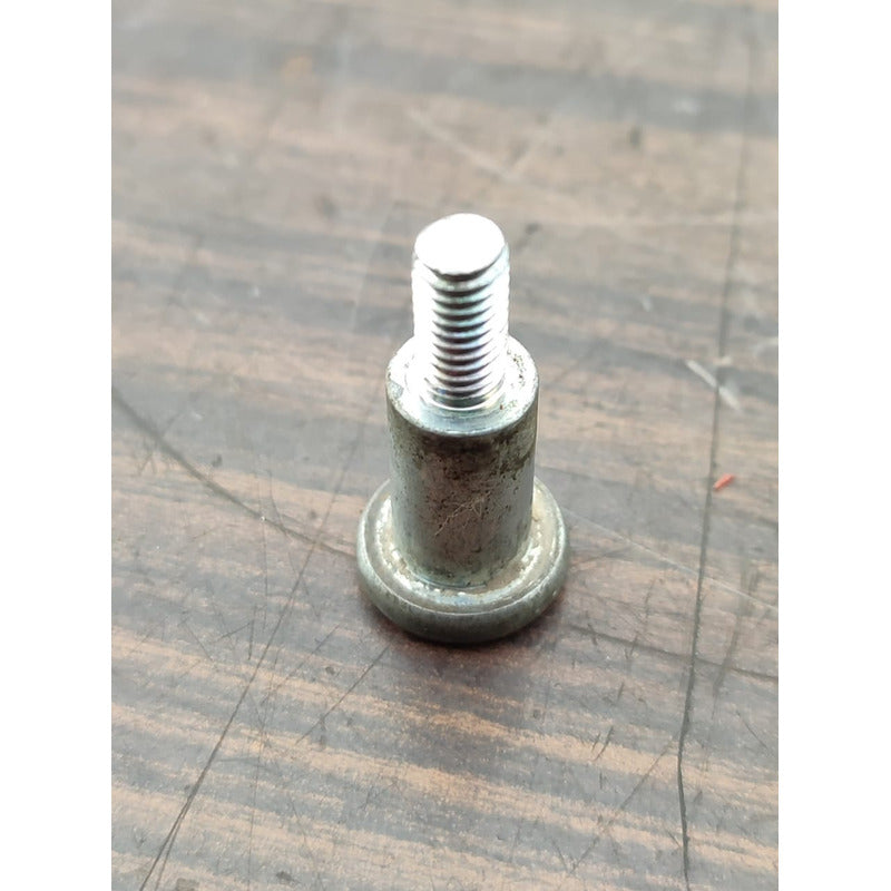 Tornillo Tapa Distribución Motor Isuzu 4jj1 Elf 300