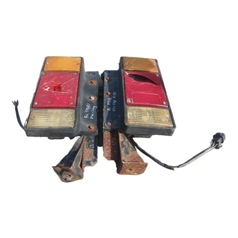 Calaberas Cuartos Traseros Sterling 360 Freightliner Par
