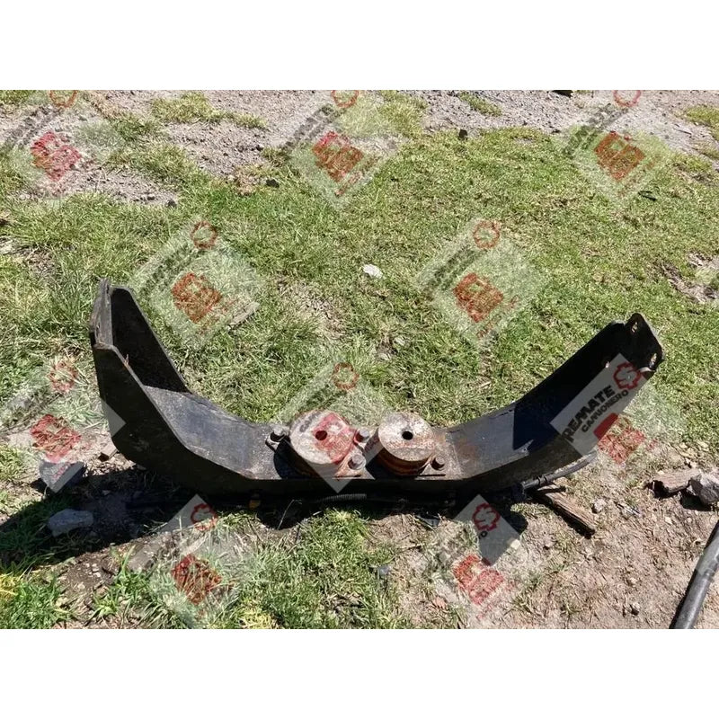 Soporte Delantero Motor Cummins Isb Volvo C10 C-11