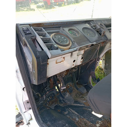 Mercedes Benz 2121 1417 Chapulin Cabina Camión