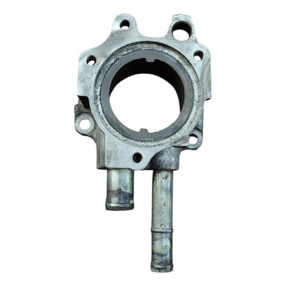 Base Soporte Tubo Agua Caja De  Termostato Hino 816 716 300