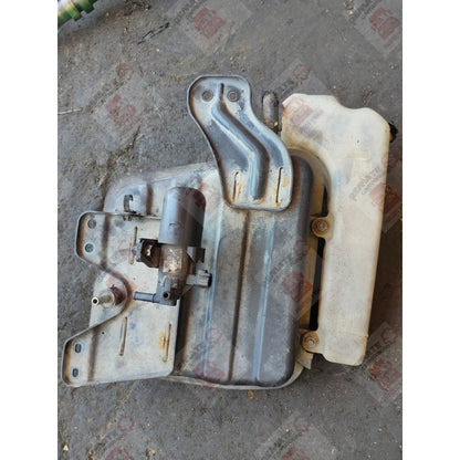 Deposito Tanque Vacío Agua Refrigerante Hino 300 716 816 616