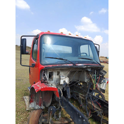 Cabina Freightliner M2 2005