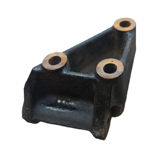 Soporte Base Alternador Motor Isuzu 4hk1 Elf 400 450 500