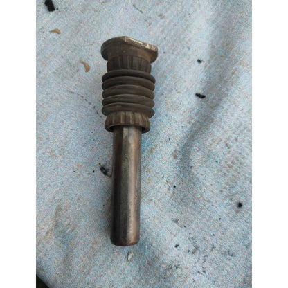 Perno Caliper Mordaza Diferencial Frenos Hino 300 816 Camión