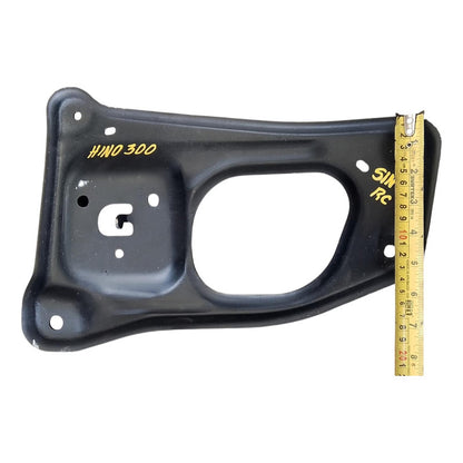 Soporte Base Defensa Parachoques Hino 300 816 716