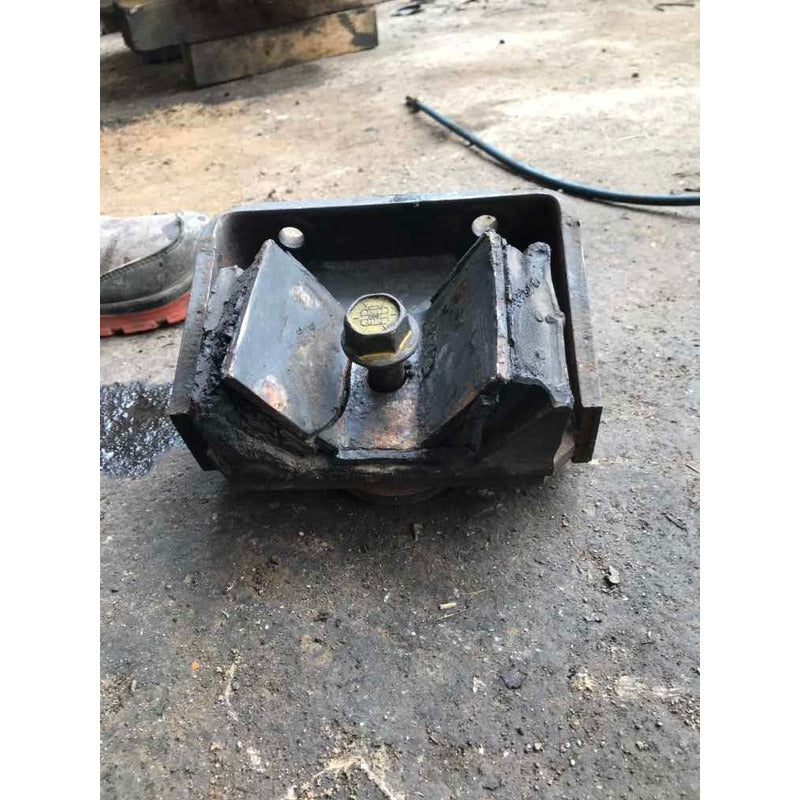 Soporte De Motor Cummins 5.9 Volvo C-11 Autobús