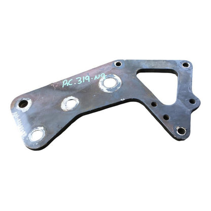 Base Soporte Placa Caja De Direccion Freightliner M2