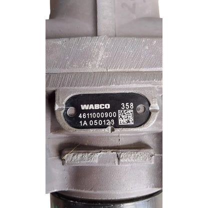 Válvula Pie Frenos Aire Wabco Freightliner Fl360 1217