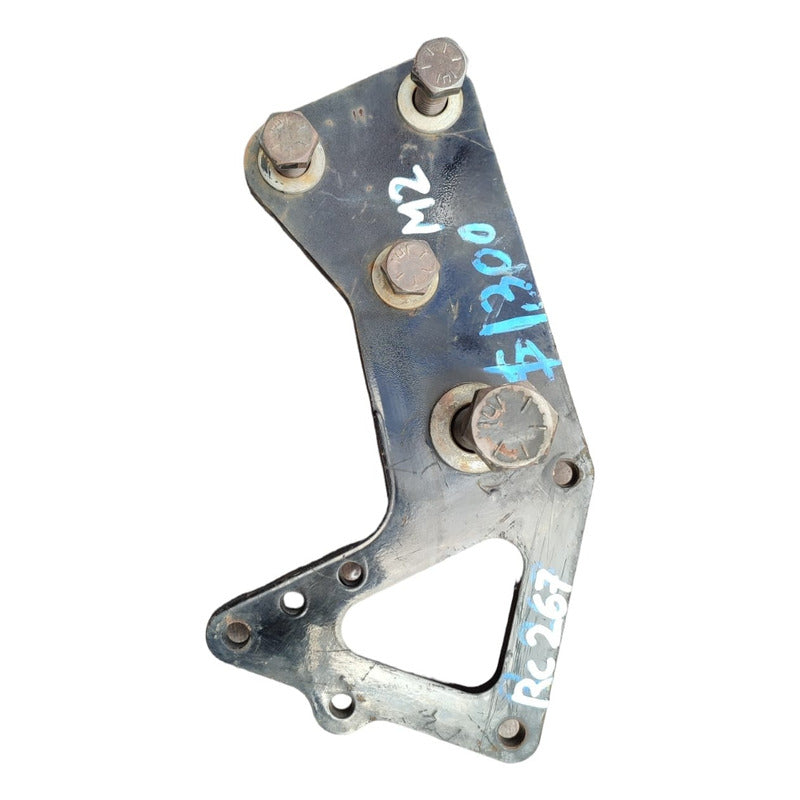 Base Soporte Caja Dirección Hidráulica Freightliner M2
