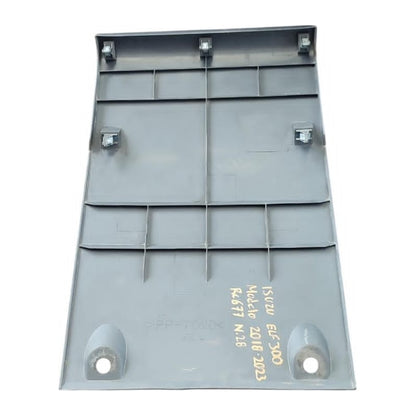 Tapa Cubierta Tablero Deposito Refrigerante Isuzu 300 18-23