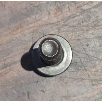 Tornillo Enfriador Aceite Navistar Maxxforce 7.6l