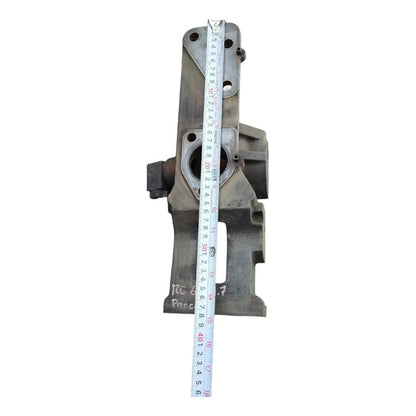 Caja De Termostato Cubierta Motor Cummins Isb 6.7l Paccar