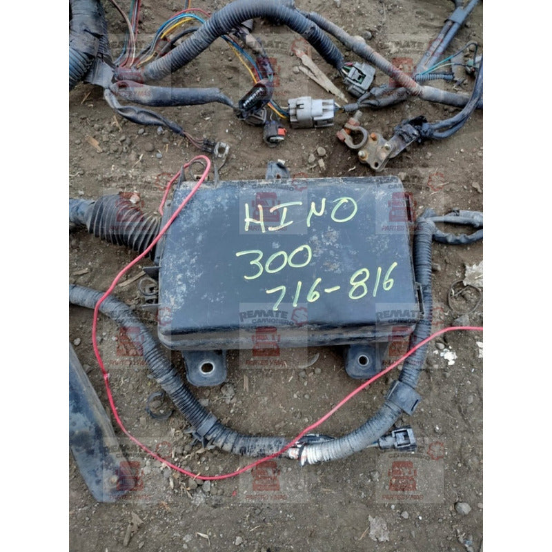 Arnés De Cabina A Motor Caja De Fusibles Camión Hino 300 716