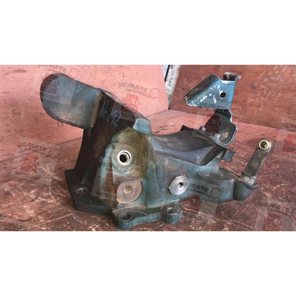 Soporte Compresor A/c Agua Maxxforce International 7.6l