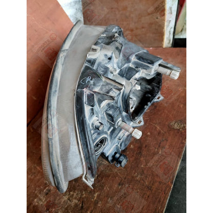 Faro Unidad Freightliner Columbia M2