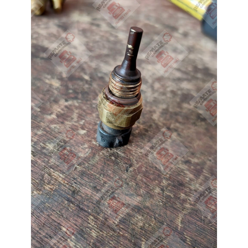 Sensor De Temperatura Refrigerante Motor Cummins Detroit