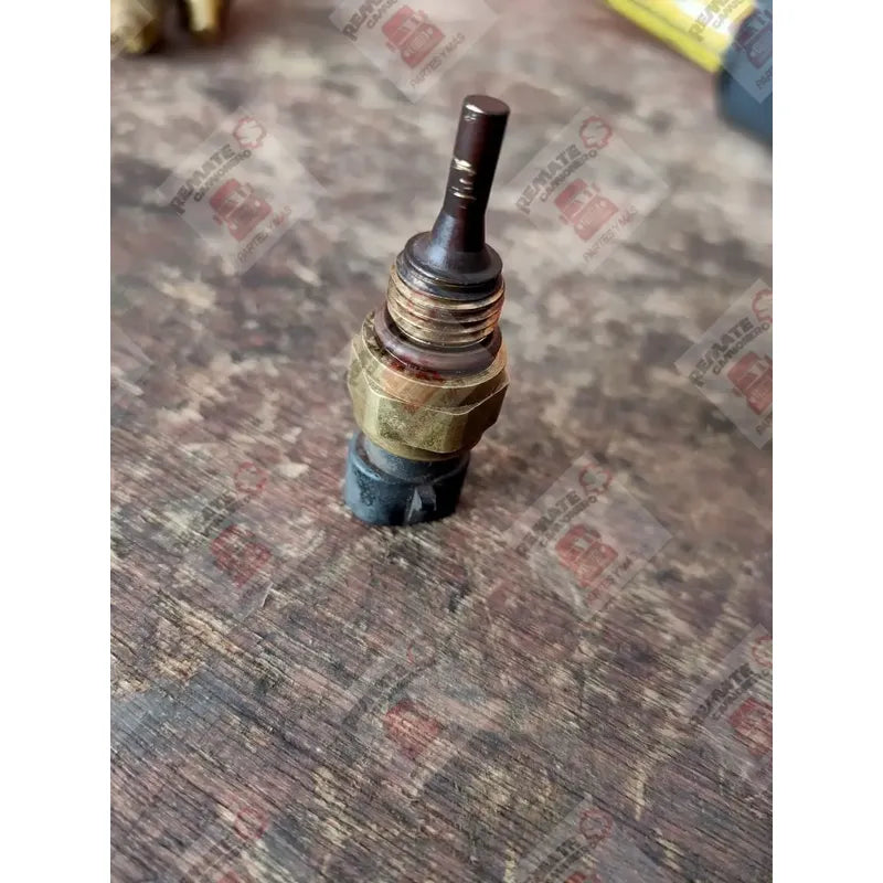 Sensor De Temperatura Refrigerante Motor Cummins Detroit