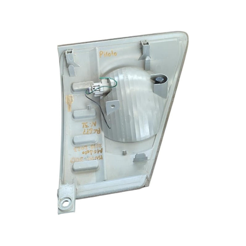 Faro Direccional Cuarto Luz Isuzu Elf 300 2018-2023 Piloto