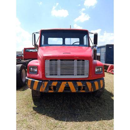 Cofre Cabina Freightliner Fl70 Fl 70 Año 2002