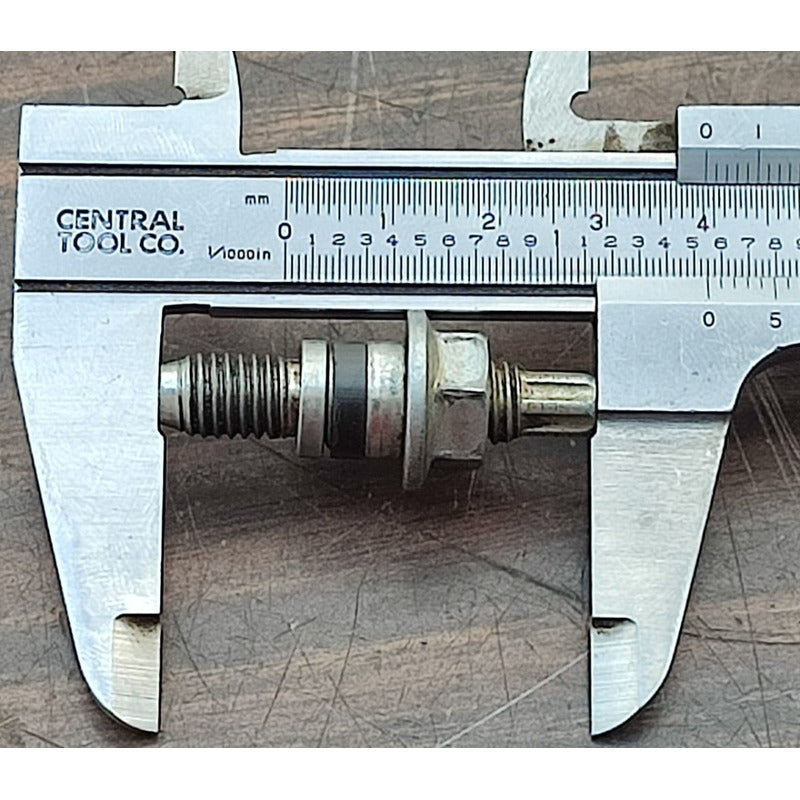 Tornillo Carter Motor Isuzu 4hk1 Elf 450 500