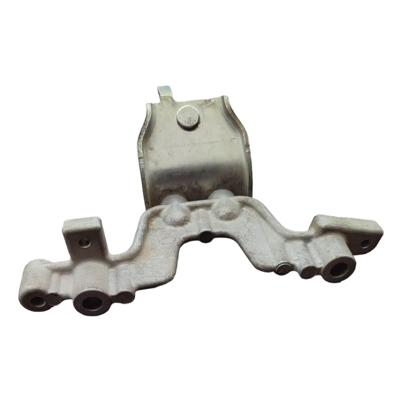 Base Soporte Riel Comun Inyectores Motor Isuzu 4hk1 Elf