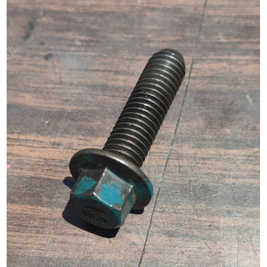 Tornillo Enfriador Aceite Navistar Maxxforce 7.6l