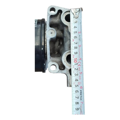 Soporte Base Filtro De Aceite Motor Isuzu 4hk1 Elf 450