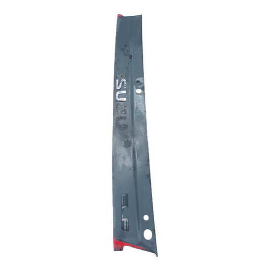 Parrilla Moldura Cabina Isuzu Elf 400 4500 500