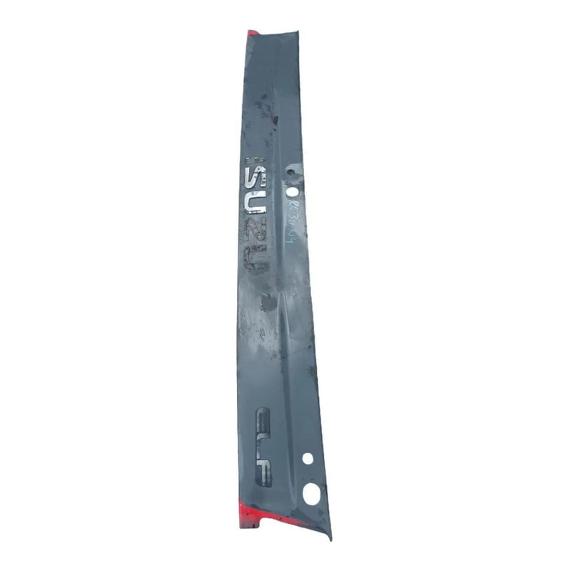 Parrilla Moldura Cabina Isuzu Elf 400 4500 500