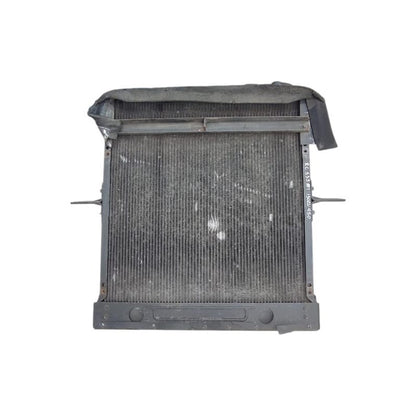 Radiador Tolva Isuzu Elf 450 Detalle
