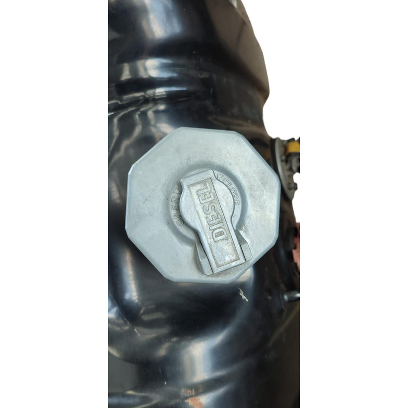 Tanque Diesel Combustible Isuzu Elf 300 2018-2023