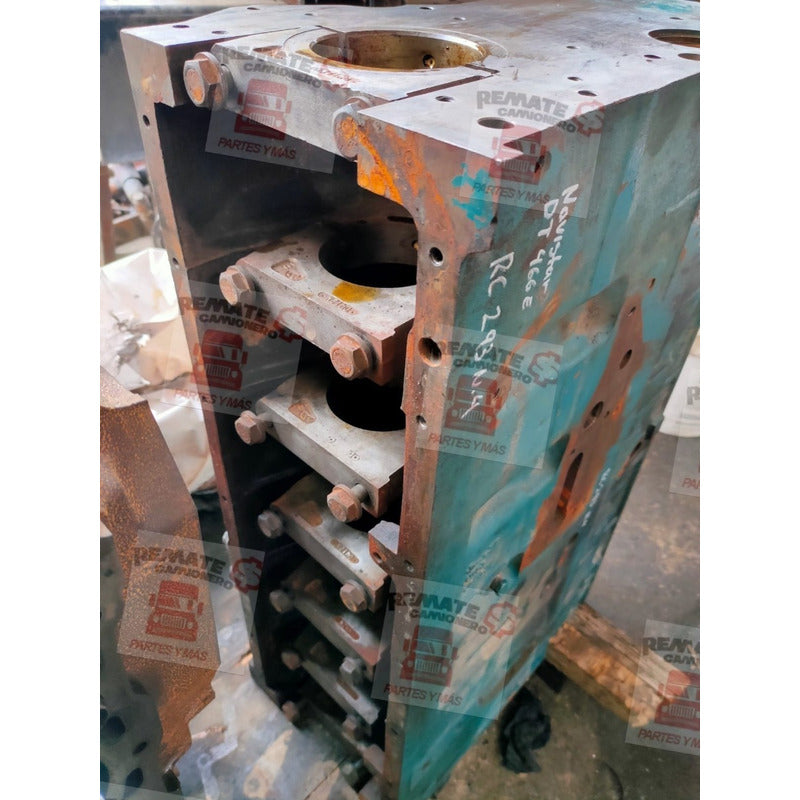 Monoblock Motor Navistar Dt466e Stdr Checado