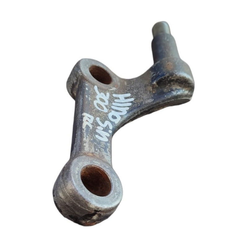 Base Soporte Amortiguador Copiloto Delantero Hino 300 816